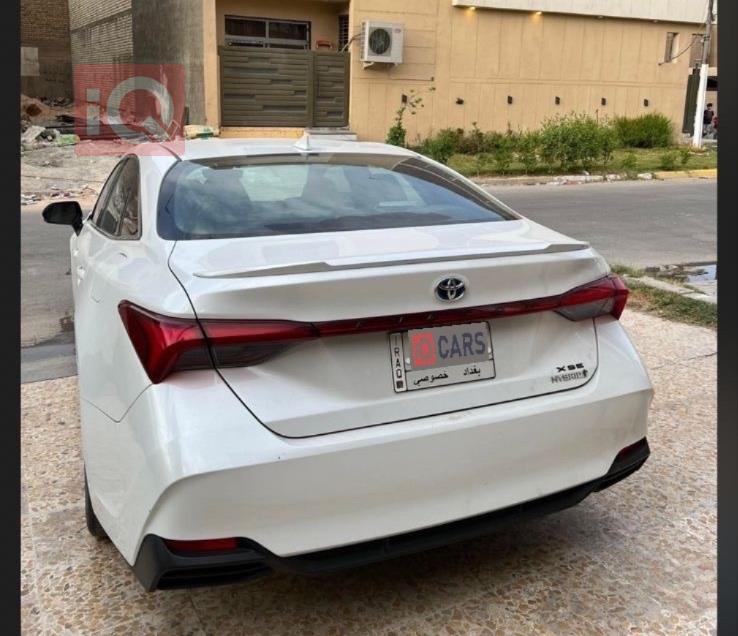 تويوتا أفالون